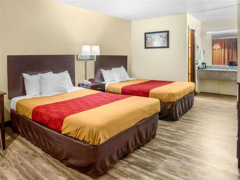 Econo Lodge Near Missouri University Of Science And Technology Rolla Ngoại thất bức ảnh